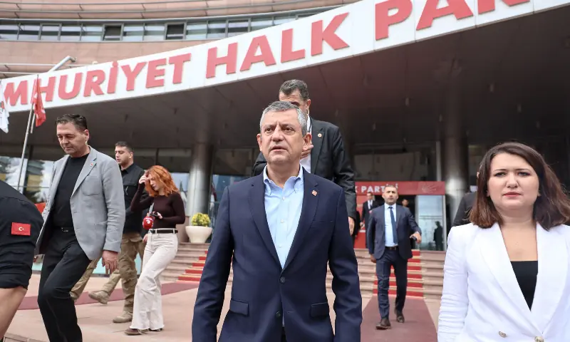 Leader of Turkey’s main opposition party, Republican Peoples Party (CHP), Ozgur Ozel (C) leaves the party headquarters after a hearing on corruption charges against the party, in Ankara on October 24, 2025. — AFP Leader of Turkey’s main opposition party, Republican Peoples Party (CHP), Ozgur Ozel (C) leaves the party headquarters after a hearing on corruption charges against the party, in Ankara on October 24, 2025. — AFP