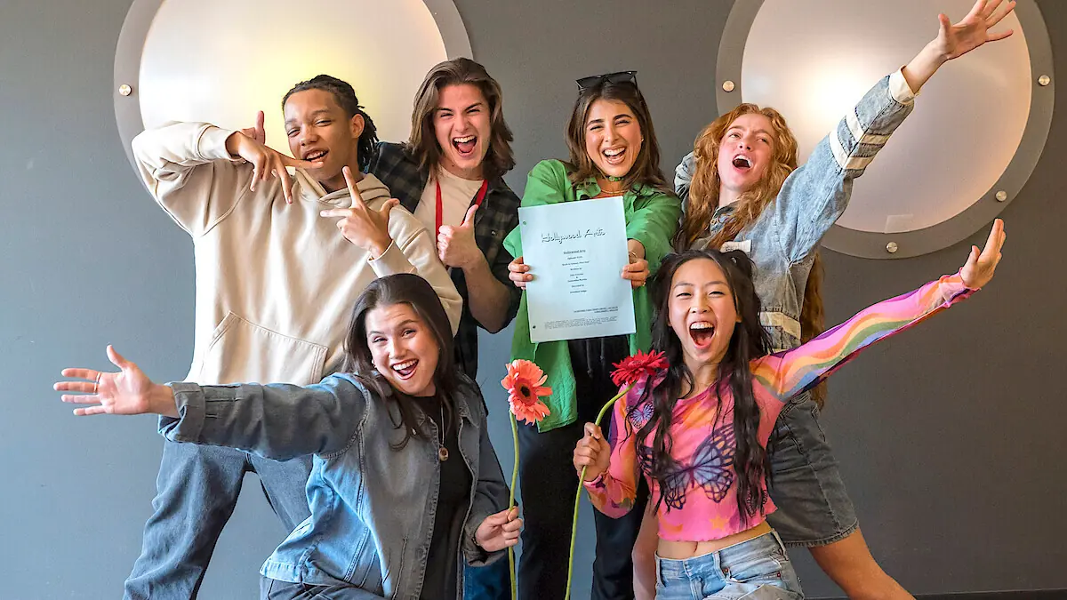 Netflix is taking us back to Hollywood Arts High for a second Victorious spinoff