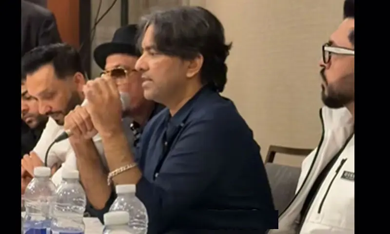 — اسکرین شاٹ — اسکرین شاٹ