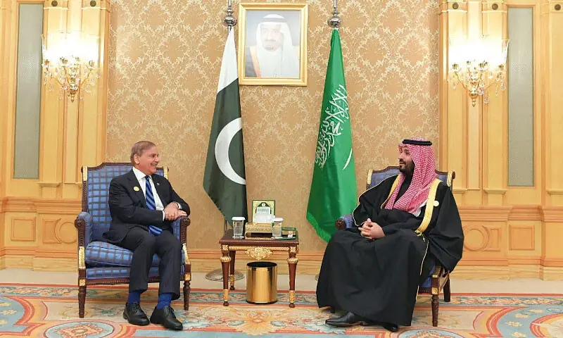 &mdash; فوٹو: ڈان