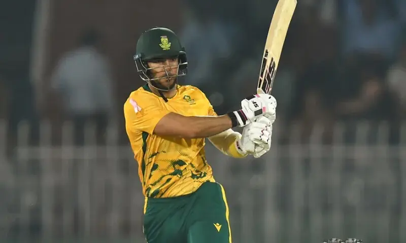 &mdash; فوٹو: کرک انفو