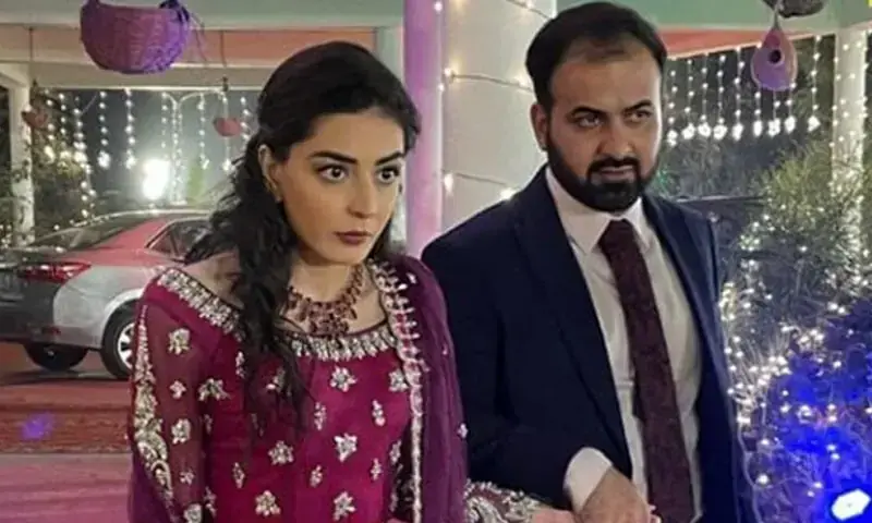 ایمان مزاری نے جج سے کہا کہ آپ ہمیں گرفتار کروانا چاہتے ہیں، میری بھی ضمانت منسوخ کروا دیں — فائل فوٹو: سوشل میڈیا ایمان مزاری نے جج سے کہا کہ آپ ہمیں گرفتار کروانا چاہتے ہیں، میری بھی ضمانت منسوخ کروا دیں — فائل فوٹو: سوشل میڈیا