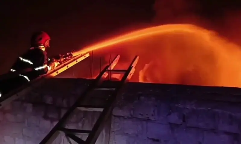 — فوٹو: ڈان نیوز — فوٹو: ڈان نیوز