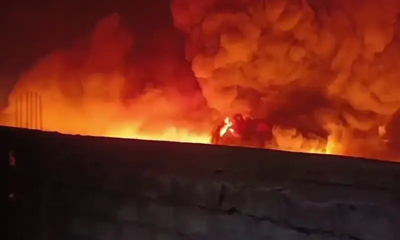 — فوٹو: ڈان نیوز — فوٹو: ڈان نیوز