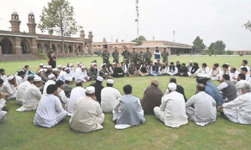 A jirga of Tirah elders and IGFC Maj Gen Rao Imran Sartaj under way in Balahisar Fort, Peshawar. &mdash; Dawn