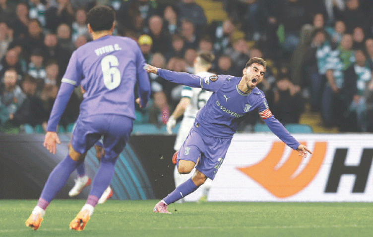 GLASGOW: Braga&rsquo;s Ricardo Horta celebrates after scoring against Celtic during their match at Celtic Park.&mdash;Reuters