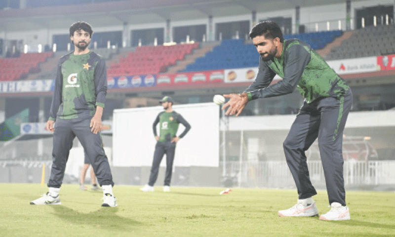 PAKISTAN’S Babar Azam catches the ball during a training session at the Rawalpindi Cricket Stadium on Sunday.—Courtesy PCB PAKISTAN’S Babar Azam catches the ball during a training session at the Rawalpindi Cricket Stadium on Sunday.—Courtesy PCB
