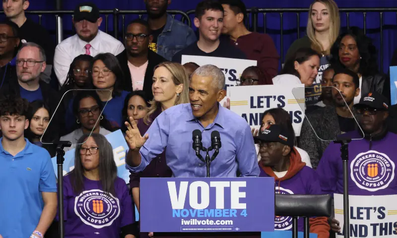 Obama tells Democrats to push back against Trump&rsquo;s &lsquo;recklessness&rsquo;