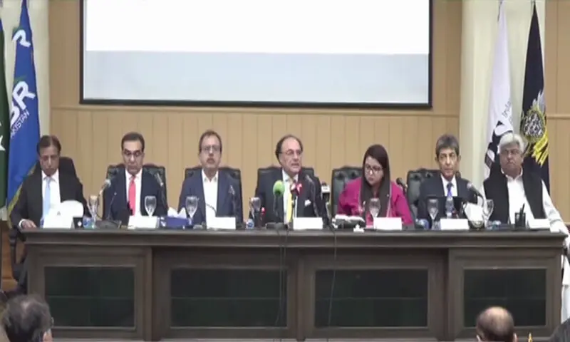 Finance Minister Muhammad Aurangzeb address a press conference with Power Minister Awais Leghari, Information Technology Minister Shaza Fatima Khawaja, Federal Board of Revenue (FBR) Chairman Rashid Mahmood Langrial and Adviser to the Prime Minister on Privatisation Muhammad Ali. &mdash; DawnNewsTV