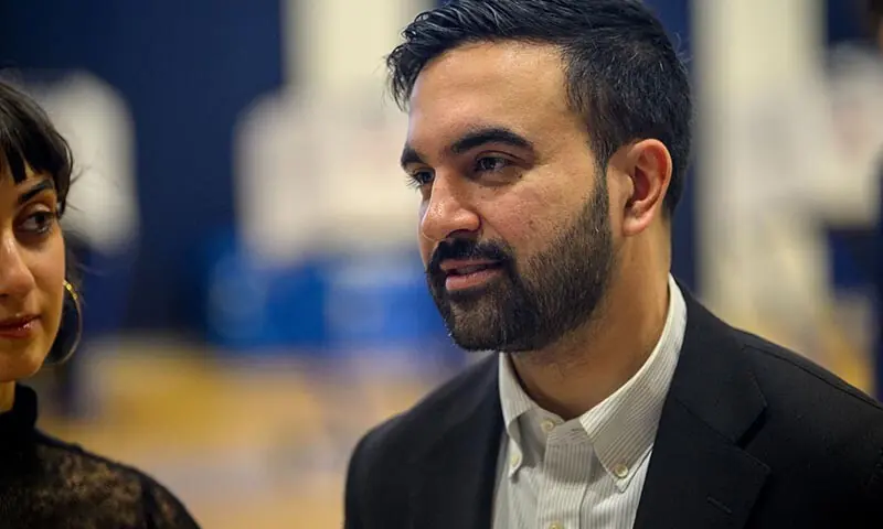 Democratic mayoral candidate Zohran Mamdani (R) and his wife, Rama Duwaji (L), address the media while voting at the Frank Sinatra School of the Arts on November 4 in the Queens borough of New York City, United States. —AFP