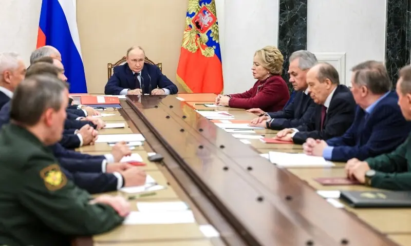 Russian President Vladimir Putin chairs a meeting with members of the Security Council in Moscow, Russia, November 5. &mdash; Reuters