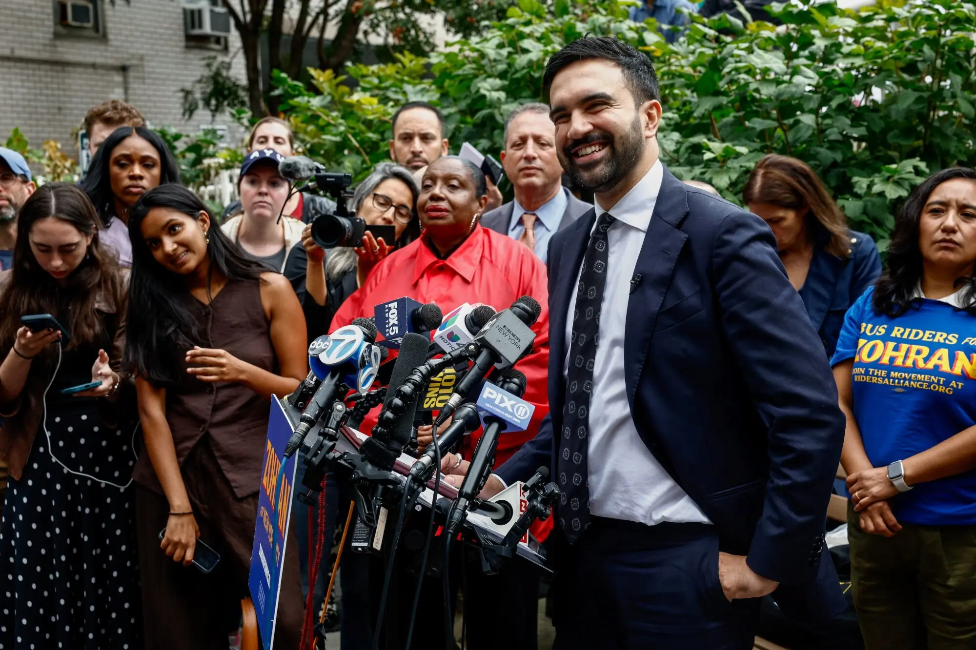 Zohran Mamdani has named an all-woman team to transition him into the New York mayor&rsquo;s office