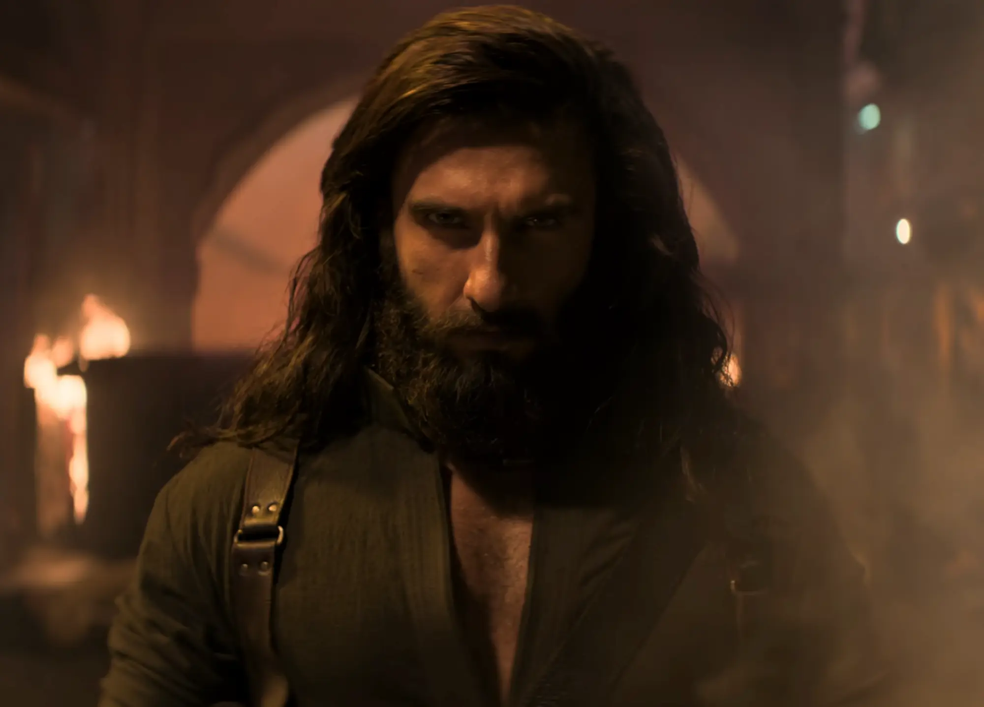 Ranveer Singh&rsquo;s Dhurandhar turns Lyari into a spy playground and we have so many questions