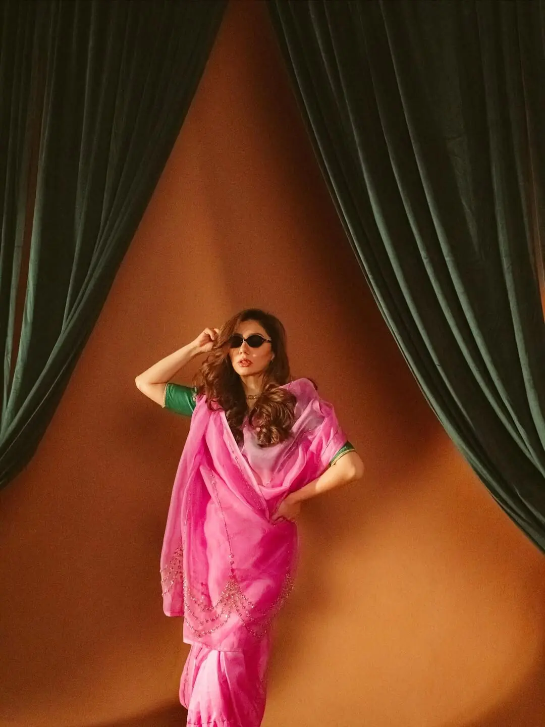 Mahira Khan&rsquo;s best looks from the Neelofar promotions