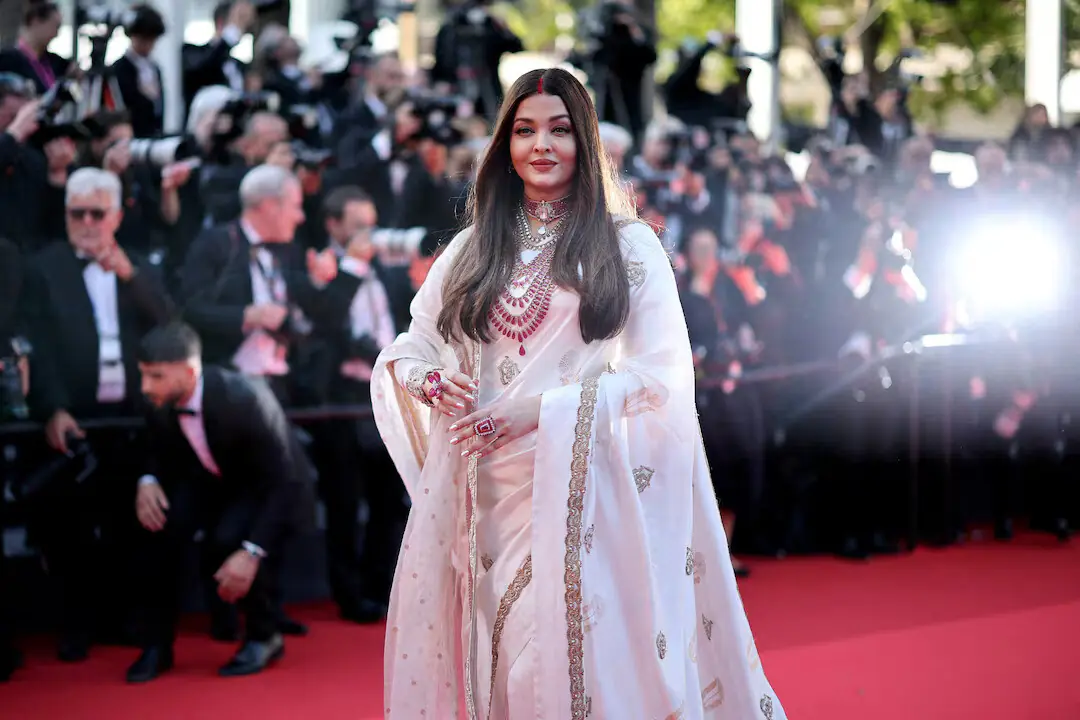 Fact check: Aishwarya Rai Bachchan did not question PM Modi about military losses in Pakistan-India May conflict