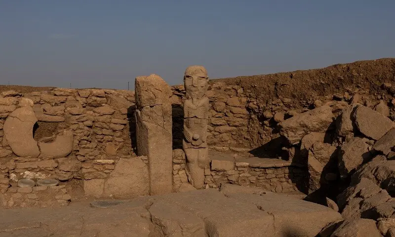 A pillar and a human statue stand at the Karahantepe excavation site, widely regarded with Gobeklitepe as keys to understanding the birth of symbolic thought, social complexity and monumental architecture thousands of years before cities or states existed, near the southeastern city of Sanliurfa, Turkey. —Reuters A pillar and a human statue stand at the Karahantepe excavation site, widely regarded with Gobeklitepe as keys to understanding the birth of symbolic thought, social complexity and monumental architecture thousands of years before cities or states existed, near the southeastern city of Sanliurfa, Turkey. —Reuters