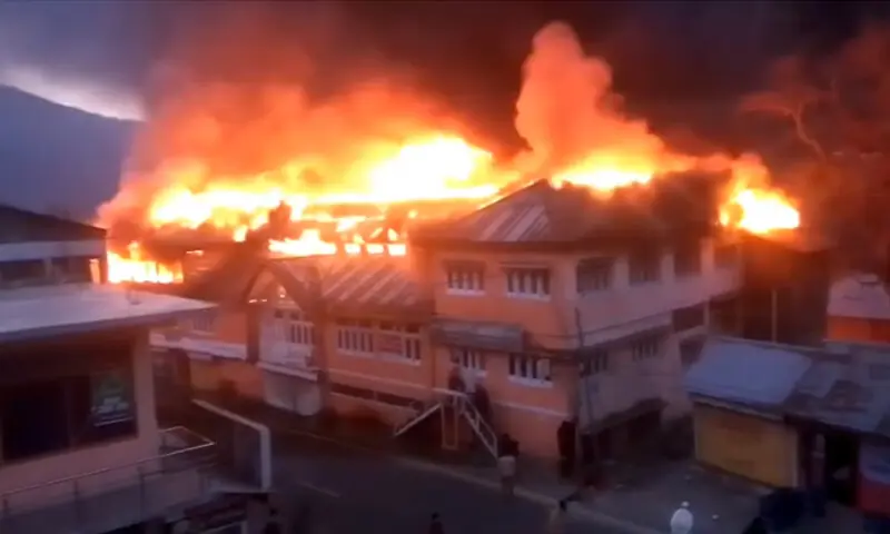 — اسکرین گریب: ڈان نیوز — اسکرین گریب: ڈان نیوز