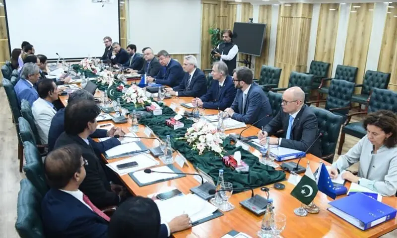 Human rights ministry officials engage members of the European Union Monitoring Mission on Thursday. &mdash; Radio Pakistan