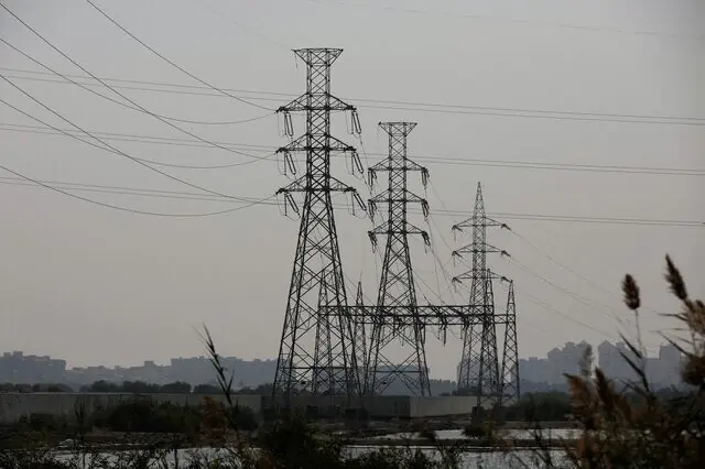 A power transmission in Karachi, Pakistan, January 24, 2023. &mdash;Reuters/File