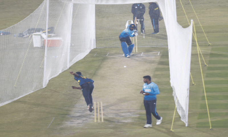 SRI LANKAN players attend a net practice session at the Rawalpindi Cricket Stadium on Thursday.
&mdash;Tanveer Shahzad/White Star