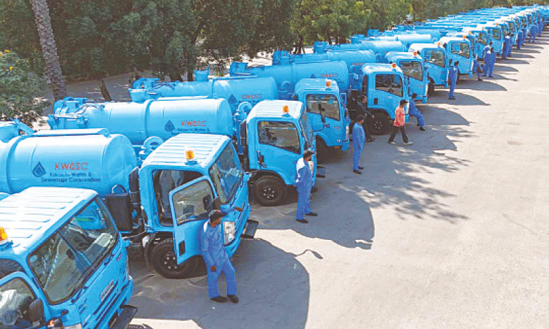 The newly inducted vehicles are lined up at the KWSC headquarters near Karsaz on Thursday.&mdash;PPI