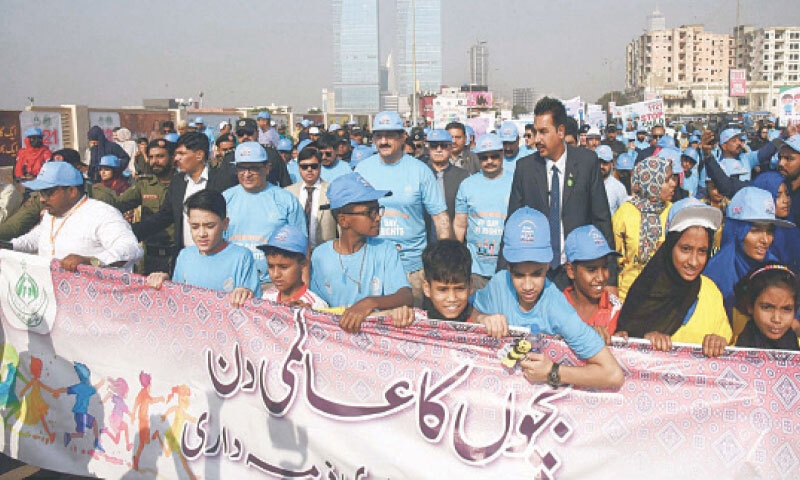 Chief Minister Murad Ali Shah leads the awareness walk on Saturday.&mdash;PPI
