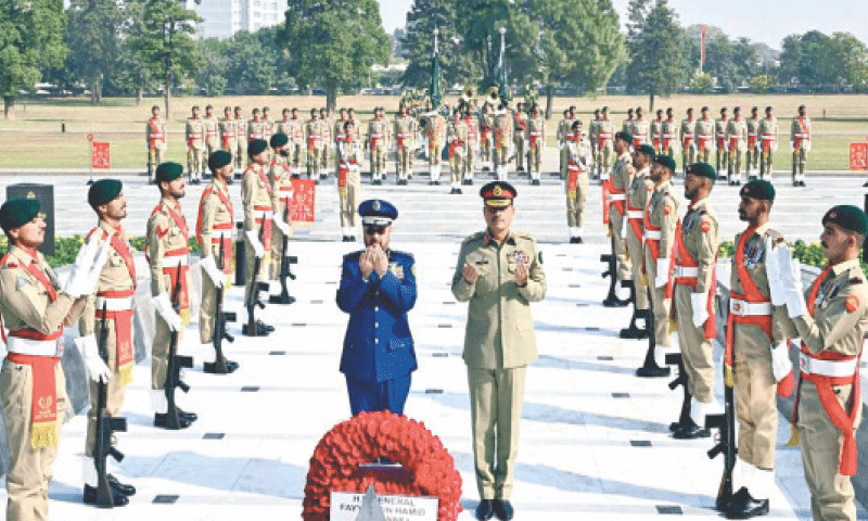 COAS Field Marshal Asim Munir and Chief of General Staff of Saudi Armed Forces Gen Fayyadh Bin Ham&shy;e&shy;&shy;ed Al Rowaili laid a floral wreath at Yadgar-i-Shuhada.&mdash;PPI