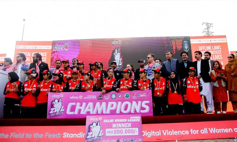 — فوٹو: پشاور زلمی — فوٹو: پشاور زلمی