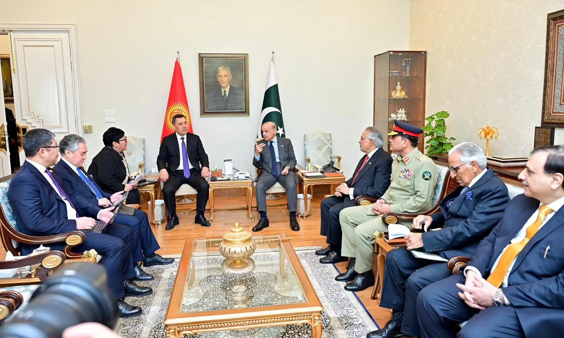 Prime Minister Shehbaz Sharif and Kyrgyzstan President Sadyr Zhaparov hold talks in Islamabad, on Dec 4, 2025. COAS Field Marshal Asim Munir and DG ISI Lt Gen Muhammad Asim Malik can be seen present at the meeting. — photo courtesy PID
