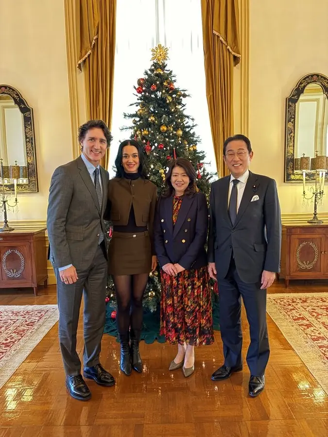 Japan’s former prime minister just hard-launched Justin Trudeau and Katy Perry’s relationship Japan’s former prime minister just hard-launched Justin Trudeau and Katy Perry’s relationship