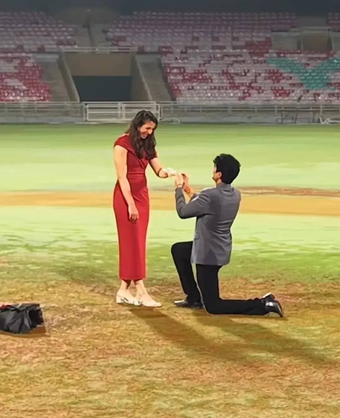 Indian cricketer calls off wedding a month after viral stadium proposal