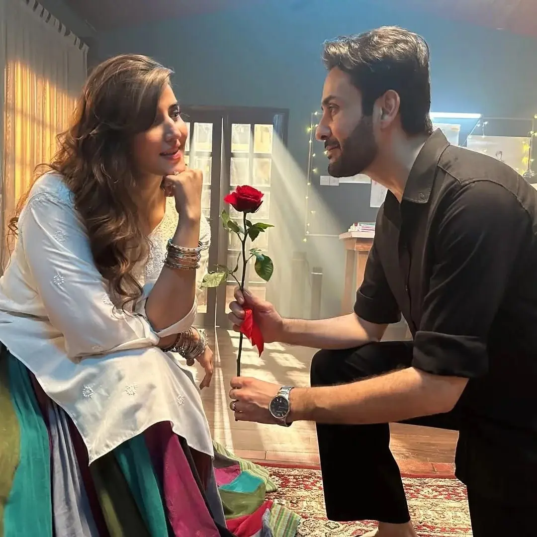   Sanam (Hareem Farooq) and Fida (Affan Waheed)  