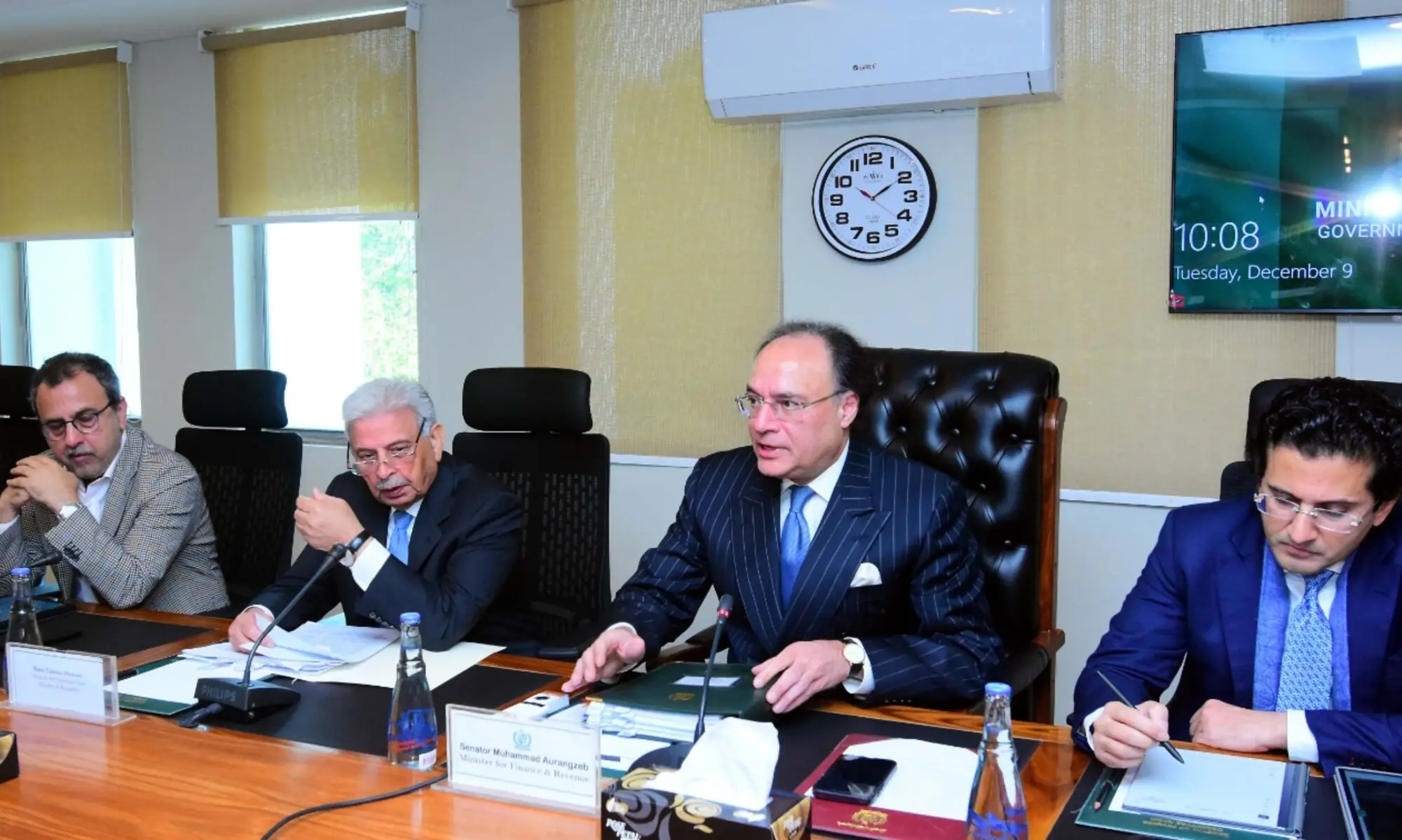 Finance Minister Muhammad Aurangzeb presides over a meeting of the Economic Coordination Committee on Tuesday. — Photo courtesy Ministry of Finance/X Finance Minister Muhammad Aurangzeb presides over a meeting of the Economic Coordination Committee on Tuesday. — Photo courtesy Ministry of Finance/X