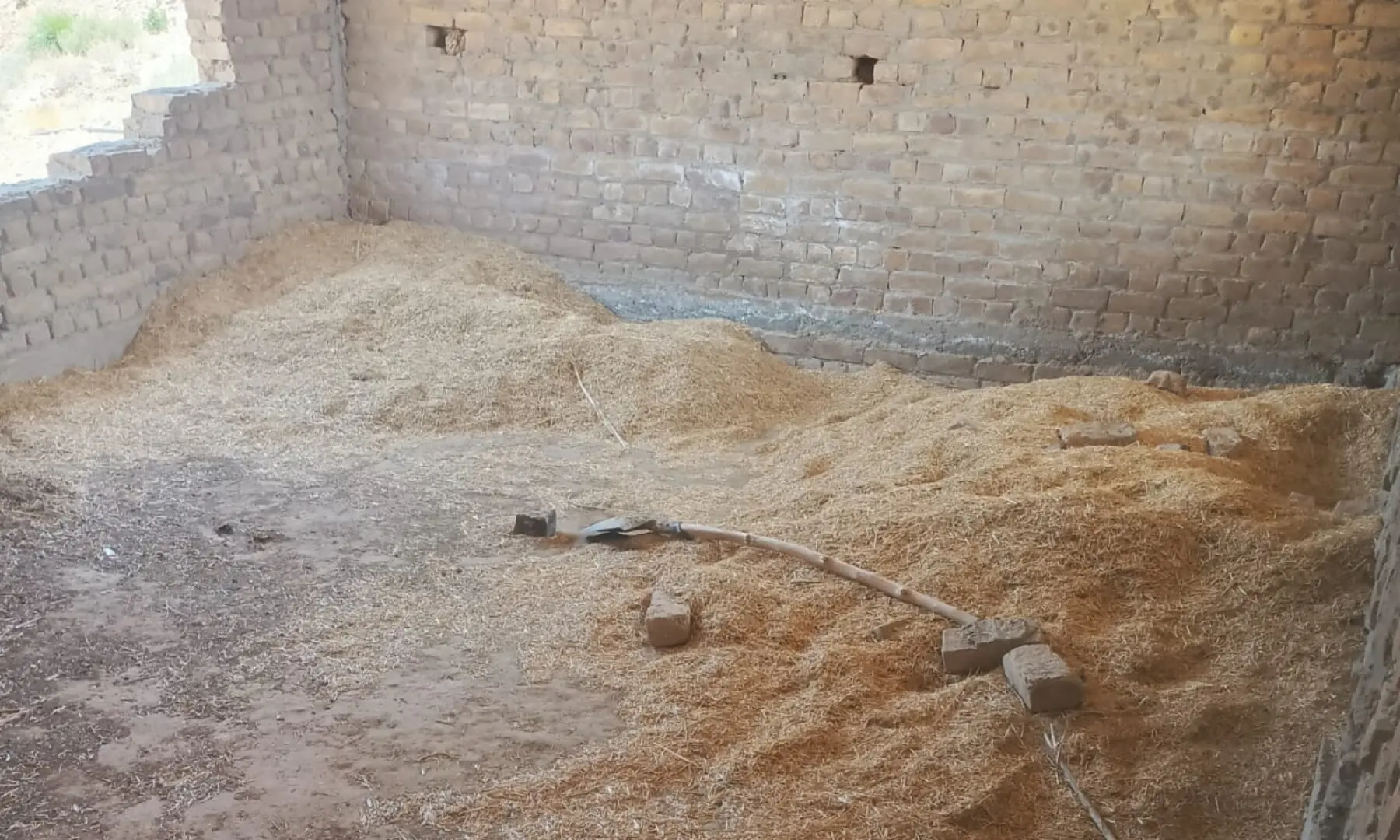 An abandoned school building in Sanzalla, Pishin. &mdash; photo by author