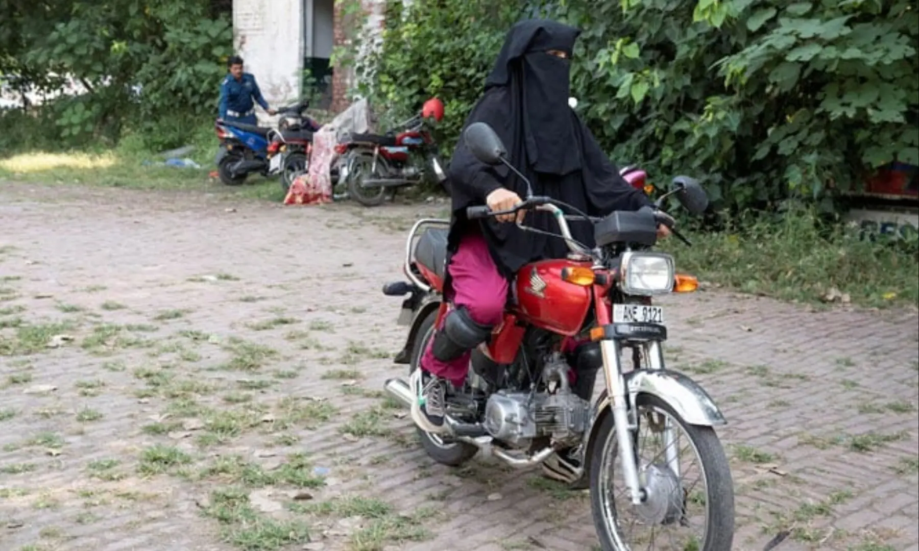 Shumaila Shafiq, 36, a teacher at a private school, rides a motorbike during a motorbike training session as part of the &ldquo;Women on Wheels&rdquo; program organised by the traffic police department in Lahore on October 1, 2024. Used for representation only. &mdash; Reuters
