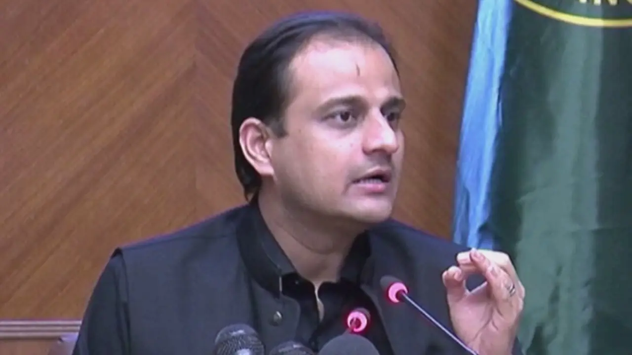 In this file photo, Murtaza Wahab address a press conference in Karachi. &mdash; DawnNewsTV/File