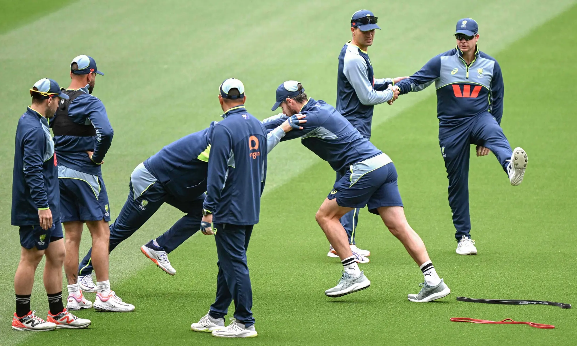 Australia’s players train at the Melbourne Cricket Ground ahead of the fourth Ashes Test against England in Melbourne on December 24, 2025.—AFP Australia’s players train at the Melbourne Cricket Ground ahead of the fourth Ashes Test against England in Melbourne on December 24, 2025.—AFP