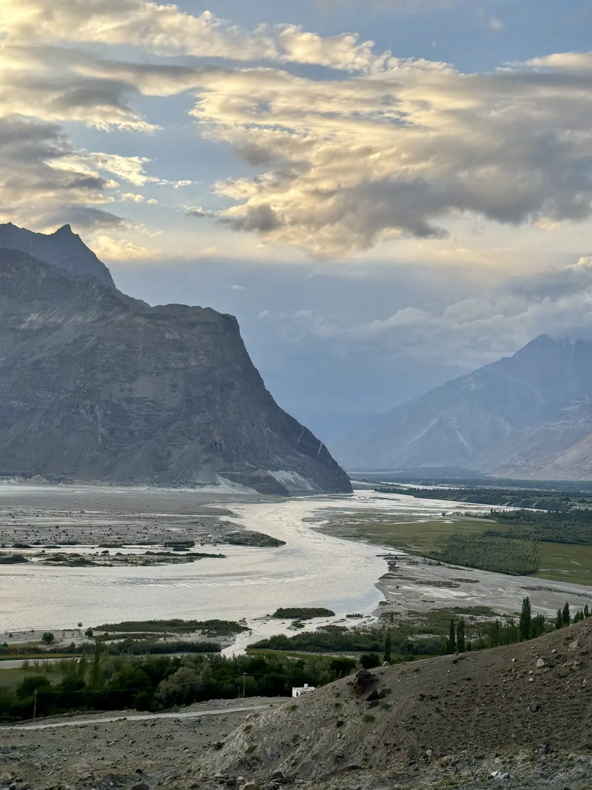  Entering Shigar 