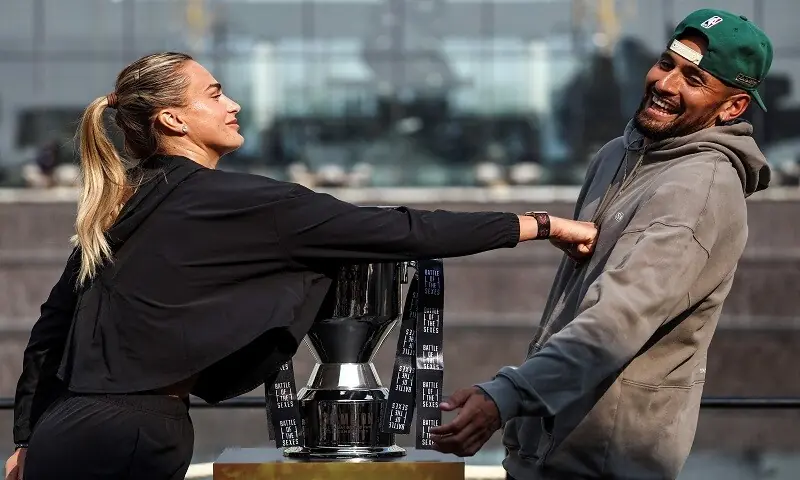 Belarus&rsquo; Aryna Sabalenka (L) and Australia&rsquo;s Nick Kyrgios share a light moment during the press conference for the Battle of the Sexes exhibition match at Atlantis The Royal in Dubai on December 27, 2025.&mdash;AFP