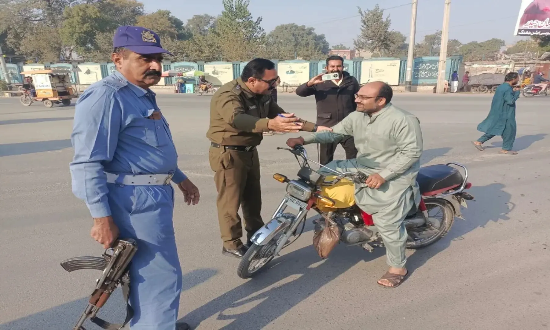  Action is underway against motorcyclists without driving licenses, cars with tinted windows, and riders without helmets under the supervision of District Traffic Officer Jhang, Saeed Akhtar Dholka. &mdash; Instagram/trafficpolicepunjabofficial 