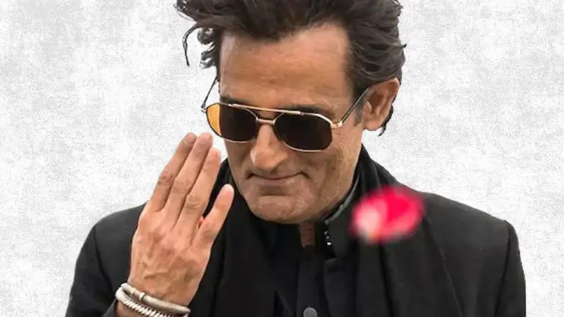 Dhurandhar becomes highest-grossing Hindi film in India &mdash; giving Akshaye Khanna a Shah Rukh-sized record