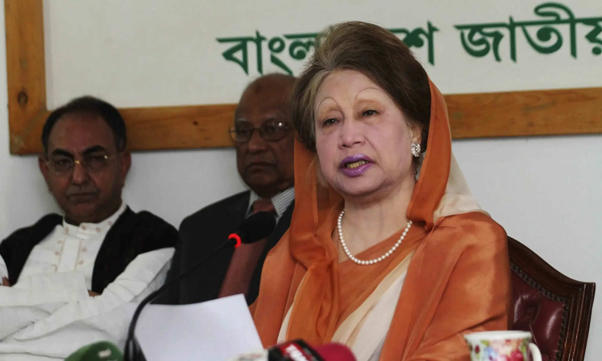Bangladesh opposition leader Khaleda Zia speaks during a press conference in Dhaka on February 7, 2018. &mdash; AFP