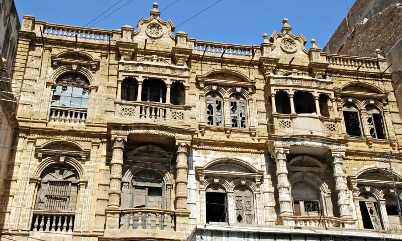 This image from 2015 shows buildings in Karachi’s Aram Bagh. — Photo courtesy Farooq Soomro/File This image from 2015 shows buildings in Karachi’s Aram Bagh. — Photo courtesy Farooq Soomro/File