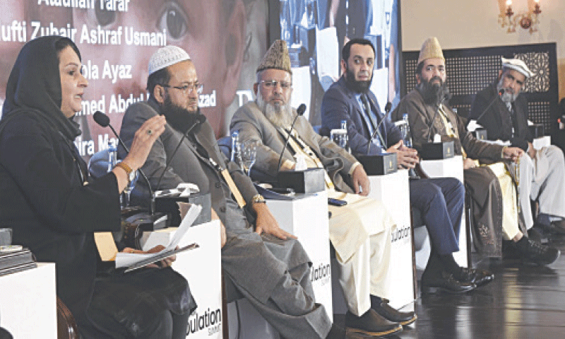 Humaira Masiuddin, Mufti Zubair Usmani, Allama Raghib Naeemi, Attaullah Tarar, Maulana Abdul Khabeer and Qibla Ayaz take part in a discussion on ‘The ideology of population balance’, at the Pakistan Population Summit.
—Tanveer Shahzad/White Star