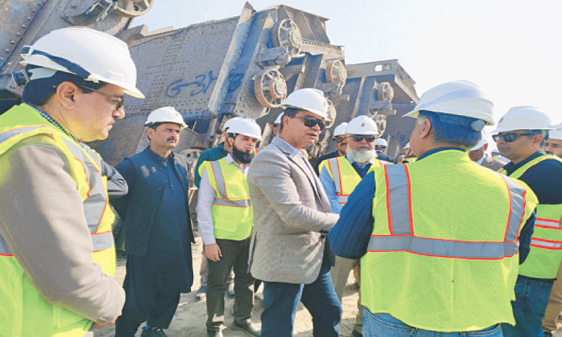 A WORLD Bank team inspects quality of work at Guddu Barrage on Monday.&mdash;Dawn