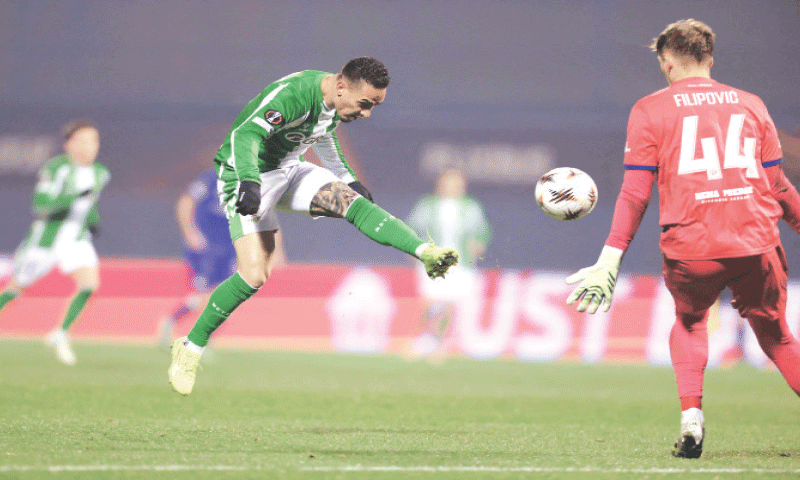 ZAGREB: Real Betis’ Antony scores during the UEFA Europa League match against Dinamo Zagreb at Stadion Maksimir,—Reuters ZAGREB: Real Betis’ Antony scores during the UEFA Europa League match against Dinamo Zagreb at Stadion Maksimir,—Reuters
