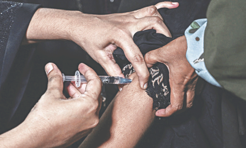 DOCTORS stress that the flu vaccine offers the best chance of preventing severe illness.&mdash;AFP/File