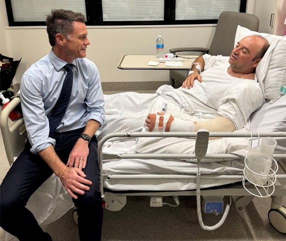 New South Wales Premier Chris Minns visits Ahmed al Ahmed, the bystander who tackled one of the gunmen during the deadly shooting at Bondi Beach, at a hospital in Sydney.&mdash;Reuters