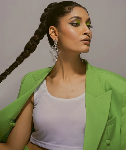 A model wears Zubair Shah