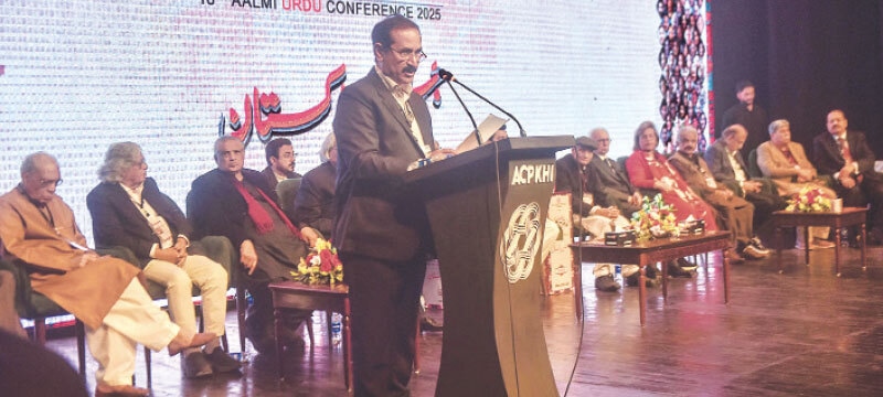 Critic Nasir Abbas Nayyar speaks at the inaugural session of the conference.—Fahim Siddiqi / White Star